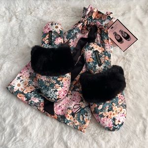 Victoria's Secret Floral Satin Slippers
House Shoes Women's